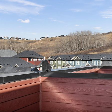 Globalstay New Apartments In Cranbrook Free Street Parking Calgary Extérieur photo