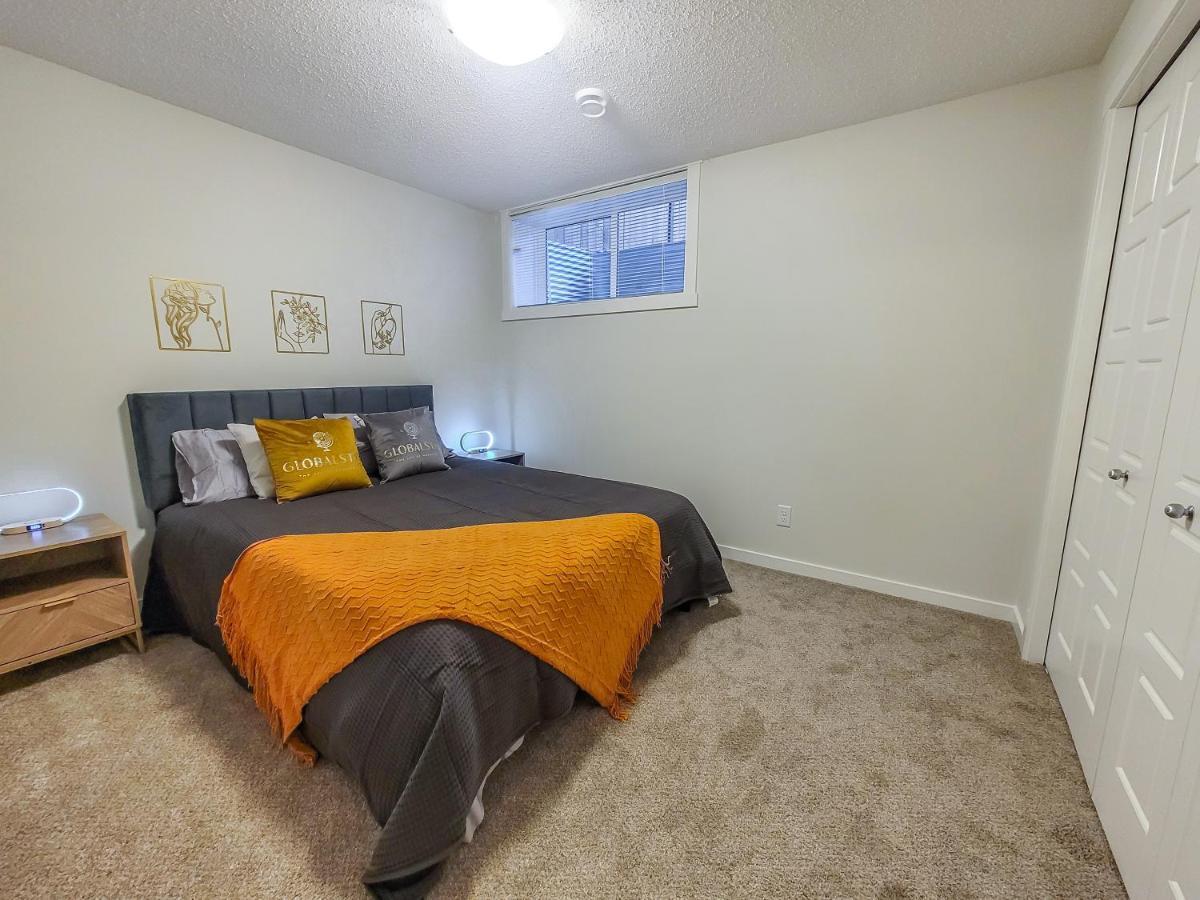 Globalstay New Apartments In Cranbrook Free Street Parking Calgary Extérieur photo