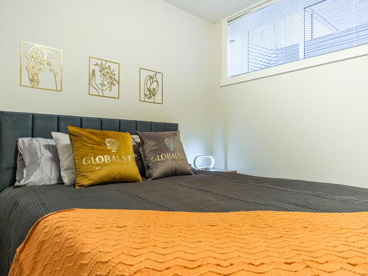 Globalstay New Apartments In Cranbrook Free Street Parking Calgary Extérieur photo