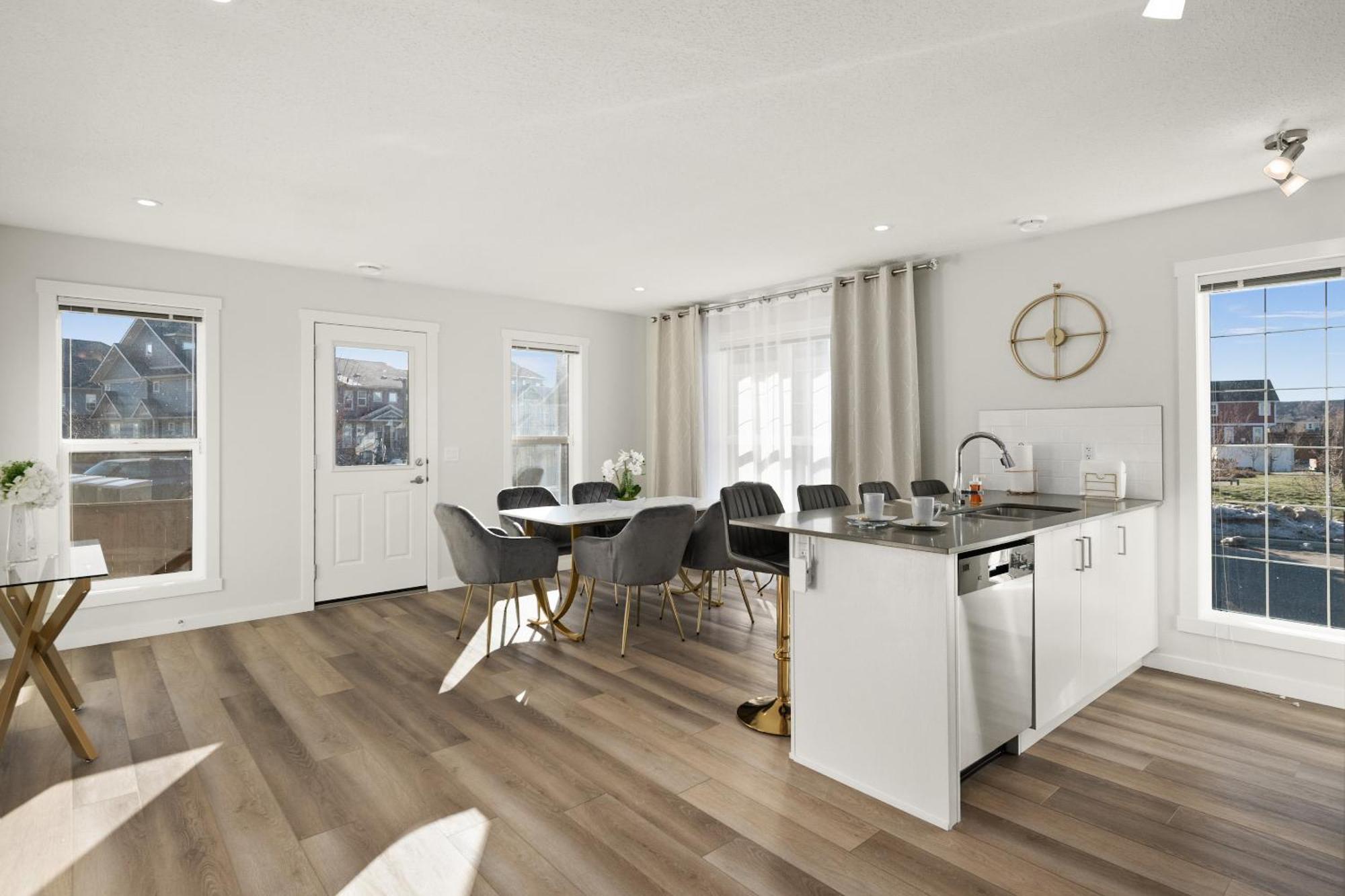 Globalstay New Apartments In Cranbrook Free Street Parking Calgary Extérieur photo