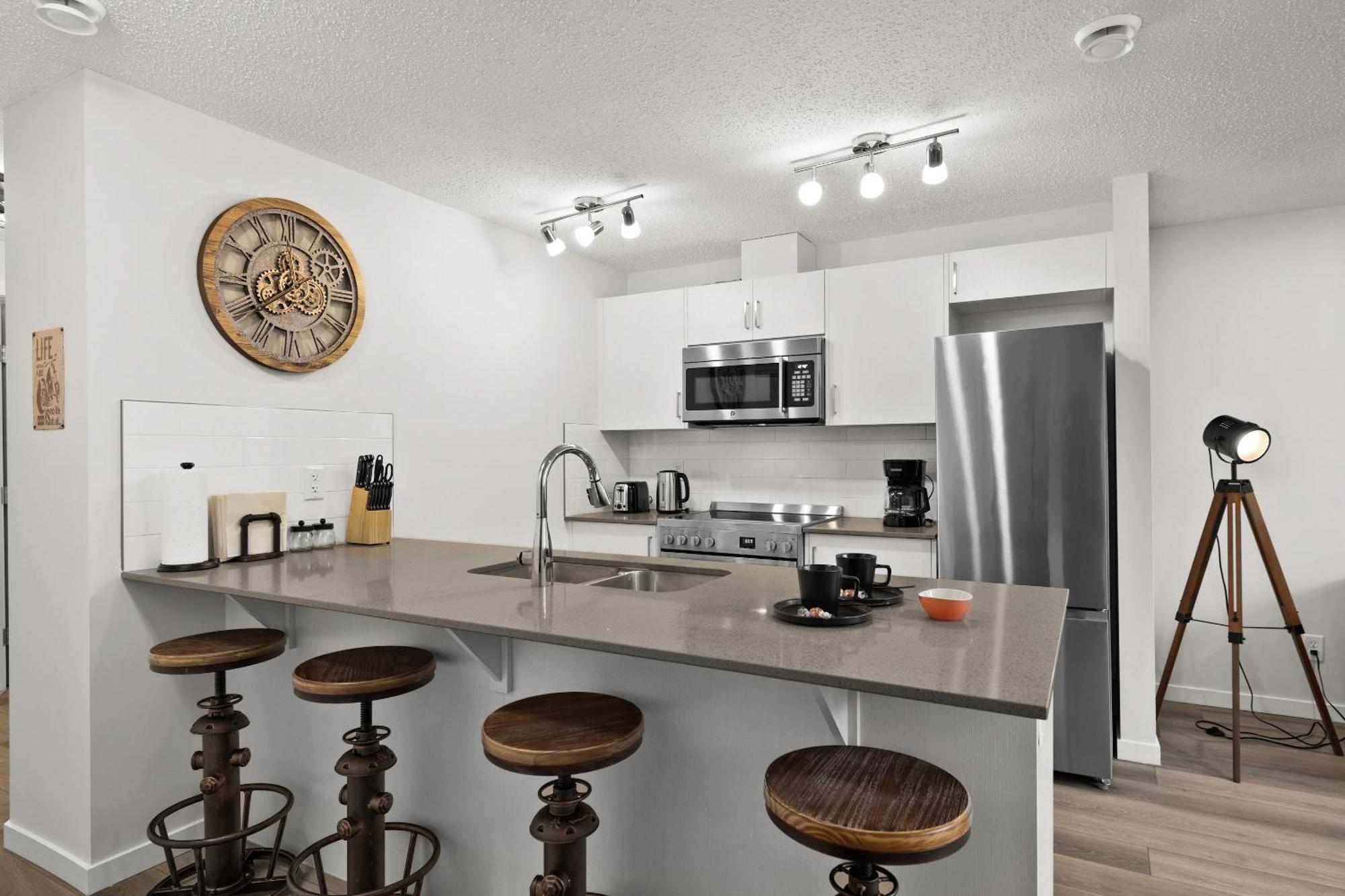 Globalstay New Apartments In Cranbrook Free Street Parking Calgary Extérieur photo